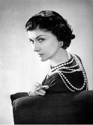 лев, коко, шанель